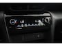 Toyota Yaris Cross 1.5 Hybrid Active Limited | Apple Carplay/Android Auto | Parkeercamera | Inklapbare Buitenspiegels | Lichtmetalen-Velgen |
