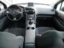 Peugeot 3008 1.2 PureTech Style | Trekhaak | Panoramadak | Lichtmetalen velgen | Achteruitrijcamera | Climate control | Cruise control | Navigatie | Regensensor