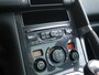 Peugeot 3008 1.2 PureTech Style | Trekhaak | Panoramadak | Lichtmetalen velgen | Achteruitrijcamera | Climate control | Cruise control | Navigatie | Regensensor