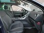Peugeot 3008 1.2 PureTech Style | Trekhaak | Panoramadak | Lichtmetalen velgen | Achteruitrijcamera | Climate control | Cruise control | Navigatie | Regensensor