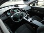 Peugeot 3008 1.2 PureTech Style | Trekhaak | Panoramadak | Lichtmetalen velgen | Achteruitrijcamera | Climate control | Cruise control | Navigatie | Regensensor