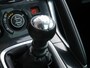 Peugeot 3008 1.2 PureTech Style | Trekhaak | Panoramadak | Lichtmetalen velgen | Achteruitrijcamera | Climate control | Cruise control | Navigatie | Regensensor