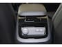 Volvo V60 T8 Performance AWD Plus Dark - Panoramisch schuif-/kanteldak - Intellisafe Assist/Surround - Lederen bekleding - Head-up Display - 360 graden camera - Verwarmbare voorstoelen - Verwarmbaar stuurwiel - Getint glas - 19' Glossy Black velgen - Polestar Optimalisatie