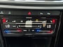 Volkswagen T-Roc 1.5 TSI 150PK 2X R-Line Dode-hoek Camera IQ Lights
