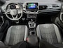 Volkswagen T-Roc 1.5 TSI 150PK 2X R-Line Dode-hoek Camera IQ Lights
