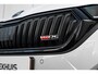 Skoda Octavia Combi 1.4 TSI RS iV PHEV Business 245PK DSG/AUTO | Elektr. Stoel incl MEmory l Head-up display | Camera | Stoel/stuurverwarming | App connect | Cruise control Adapt | Dodehoek detectie | Keyless | Navi | DAB | LED | 18"LMV