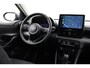 Toyota Yaris 1.5 Hybrid 115 Dynamic | Apple Carplay / Android Auto | Dodehoek detectie | Parkeersensoren voor/achter | Stoel-/stuurverwarming | Adaptive Cruise | Clima | Keyless | Camera | 16 inch