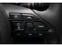 Toyota Yaris 1.5 Hybrid 115 Dynamic | Apple Carplay / Android Auto | Dodehoek detectie | Parkeersensoren voor/achter | Stoel-/stuurverwarming | Adaptive Cruise | Clima | Keyless | Camera | 16 inch