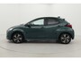 Toyota Yaris 1.5 Hybrid 115 Dynamic | Apple Carplay / Android Auto | Dodehoek detectie | Parkeersensoren voor/achter | Stoel-/stuurverwarming | Adaptive Cruise | Clima | Keyless | Camera | 16 inch