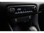 Toyota Yaris 1.5 Hybrid 115 Dynamic | Apple Carplay / Android Auto | Dodehoek detectie | Parkeersensoren voor/achter | Stoel-/stuurverwarming | Adaptive Cruise | Clima | Keyless | Camera | 16 inch