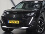 Peugeot e-2008 EV Allure 50 kWh 136PK | 1ste eigenaar | ACCU 93% | AppleCarPlay/AndroidAuto | Climate Control | Cruise Control | Keyless | FULL LED | Navigatie | LMV | Parkeersensoren | Privacy Glass | Isofix |
