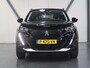 Peugeot e-2008 EV Allure 50 kWh 136PK | 1ste eigenaar | ACCU 93% | AppleCarPlay/AndroidAuto | Climate Control | Cruise Control | Keyless | FULL LED | Navigatie | LMV | Parkeersensoren | Privacy Glass | Isofix |