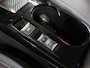 Peugeot e-2008 EV Allure 50 kWh 136PK | 1ste eigenaar | AppleCarPlay/AndroidAuto | Climate Control | Cruise Control | Keyless | FULL LED | Navigatie | LMV | Parkeersensoren | Privacy Glass | Isofix |