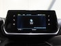 Peugeot e-2008 EV Allure 50 kWh 136PK | 1ste eigenaar | AppleCarPlay/AndroidAuto | Climate Control | Cruise Control | Keyless | FULL LED | Navigatie | LMV | Parkeersensoren | Privacy Glass | Isofix |