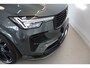 Volvo XC90 HEICO T8 406PK AWD Ultra Dark Executive | B&W | 22" | Luchtvering | Massage/ventilatie | Alu inleg