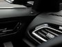 Volkswagen T-Roc 1.5 TSI R-Line | PANORAMA/SCHUIF-KANTELDAK | 19 INCH | ACHTERUITRIJCAMERA | STOELVERWARMING | ADAPTIVE CRUISE CONTROL | APPLE CARPLAY | KEYLESS |
