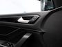 Volkswagen T-Roc 1.5 TSI R-Line | PANORAMA/SCHUIF-KANTELDAK | 19 INCH | ACHTERUITRIJCAMERA | STOELVERWARMING | ADAPTIVE CRUISE CONTROL | APPLE CARPLAY | KEYLESS |
