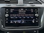 Volkswagen Tiguan 1.4 TSI eHybrid R-Line Business / PANO / TREKHAAK /