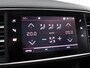 Peugeot 308 1.2 PureTech Blue Lease Executive (NL-Auto / Pano / Nieuwe distributie / Carplay / Navi / Cruise)