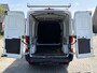 Ford Transit 330 2.0 TDCI 130PK MHEV L3H2 Trend ✓ 3-zits ✓ navigatie ✓ camera ✓ imperiaal ✓ trekhaak 2,5 ton