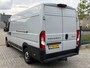 Peugeot Boxer 2.2 BlueHDi 180PK Euro6 L4H2 3.5t Zwaar ✓ 3-zits ✓ Trekhaak 3.000 KG ✓ dubbele schuifdeur