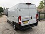 Peugeot Boxer 2.2 BlueHDi 180PK Euro6 Aut. L4H2 3.5t Zwaar ✓ 3-zits ✓ Trekhaak 3.000 KG ✓ dubbele schuifdeur