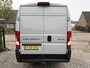 Peugeot Boxer 2.2 BlueHDi 180PK Euro6 Aut. L4H2 3.5t Zwaar ✓ 3-zits ✓ Trekhaak 3.000 KG ✓ dubbele schuifdeur