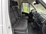 Peugeot Boxer 2.2 BlueHDi 180PK Euro6 Aut. L4H2 3.5t Zwaar ✓ 3-zits ✓ Trekhaak 3.000 KG ✓ dubbele schuifdeur