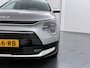 Kia Niro Hybrid 1.6 GDi DynamicPlusLine - Schuif-/kanteldak - - Trekhaak - Stoel-/stuurverwarming - Electr. achterklep - LED - Fabrieksgarantie tot 2029