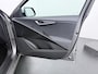 Kia Niro Hybrid 1.6 GDi DynamicPlusLine - Schuif-/kanteldak - - Trekhaak - Stoel-/stuurverwarming - Electr. achterklep - LED - Fabrieksgarantie tot 2029