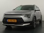 Kia Niro Hybrid 1.6 GDi DynamicPlusLine - Schuif-/kanteldak - - Trekhaak - Stoel-/stuurverwarming - Electr. achterklep - LED - Fabrieksgarantie tot 2029