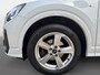Audi Q2 35 TFSI S Edition Automaat | S-Line uitgevoerd | Metallic lak | Panoramadak | Privacy Glass | Stoelverwarming | Bovag garantie | NAP |
