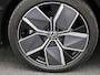 Volkswagen Golf 1.5 eHybrid Style Edition 204 PK| Origineel Nederlands | 1e Eigenaar | Navigatie | LED Matrix | Stoelverwarming | Stuurwielverwarming | Achteruitrijcamera
