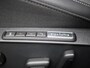 Volkswagen Golf 1.5 eHybrid Style Edition 204 PK| Origineel Nederlands | 1e Eigenaar | Navigatie | LED Matrix | Stoelverwarming | Stuurwielverwarming | Achteruitrijcamera