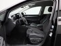 Volkswagen Golf 1.5 eHybrid Style Edition 204 PK| Origineel Nederlands | 1e Eigenaar | Navigatie | LED Matrix | Stoelverwarming | Stuurwielverwarming | Achteruitrijcamera