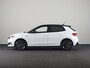 Skoda Fabia Monte Carlo 1.0 TSI 70 kW / 95 PK Hatchback 5 vers | Moon White + Black Magic | Travel Assist Pakket | Hill Start Assist | Verwarmbare Voorstoelen