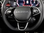 Skoda Fabia 1.0 TSI Monte Carlo | Timiano Green Black Magic | Travel Assist Pakket | Verwarmbare Voorstoelen | Hill Start Assist
