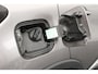 Renault Captur 1.2 TCe Helly Hansen nette automaat met trekhaak met nieuwe APK bij aflevering