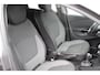 Renault Captur 1.2 TCe Helly Hansen nette automaat met trekhaak met nieuwe APK bij aflevering