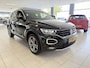 Volkswagen T-Roc 1.5 TSI DSG Sport 150PK *LED*LM18*APP*ADAP*
