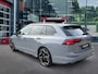 Volkswagen Golf 1.5 eTSI R-LINE BLACK-STYLE TREKHAAK/360CAM/ELEK-KLEP/ACC/STOELVERW