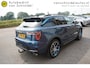 Lynk & Co 01 1.5 261PK! ORIGINEEL NEDERLANDS DEALER ONDERHOUDEN 360CAMERA 6,6KWH LADER TREKHAAK PANORAMADAK FULL LED 20INCH ADAPTIEVE CRUISE ANDROID/APPLECARPLAY NAVI KEYLESS PDC V+A ENZ...