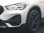 BMW X1 xDrive25e Advantage PHEV 221pk Dealer O.H. | Trekhaak Afn. | Panodak | Head Up | Camera | Harman / Kardon | Lederen Comfortzetels Verwarmd | Navigatie | DAB | Plug In Hybrid |