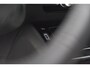 Peugeot 2008 1.2 Hybrid 145 Allure | Apple Carplay | Climate Control | Parkeersensoren Voor + Achter