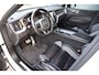Volvo XC60 2.0 T8 Twin Engine AWD R-Design PANO TREKHAAK HUD