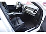 Volvo XC60 2.0 T8 Twin Engine AWD R-Design PANO TREKHAAK HUD