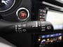 Nissan Qashqai 1.2 PREMIER EDITION PANO LEDER TREKHAAK . CRUISE CONTROL . NAVIGATIE . 360° CAMERA .