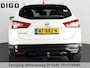 Nissan Qashqai 1.2 PREMIER EDITION PANO LEDER TREKHAAK . CRUISE CONTROL . NAVIGATIE . 360° CAMERA .