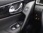 Nissan Qashqai 1.2 PREMIER EDITION PANO LEDER TREKHAAK . CRUISE CONTROL . NAVIGATIE . 360° CAMERA .