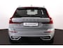 Volvo XC60 T6 Recharge AWD Plus Black Edition - Panorama/schuifdak - IntelliSafe Assist & Surround - 360º Camera - Harman Kardon audio - Adaptieve LED koplampen - Verwarmde voorstoelen, stuur & achterbank - Parkeersensoren voor & achter - Elektr. bedienb. voorstoelen met geheugen - Head up display - Draadloze tel. lader - Extra getint glas - Inklapbare trekhaak - 21'' LMV
